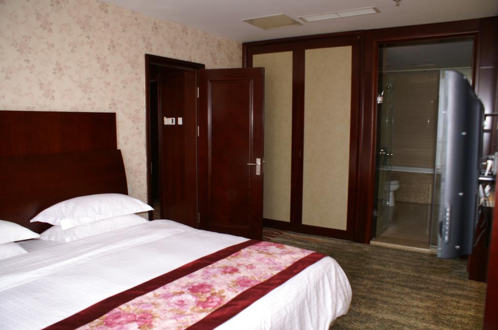 Weigela Park Hotel Далянь Номер фото
