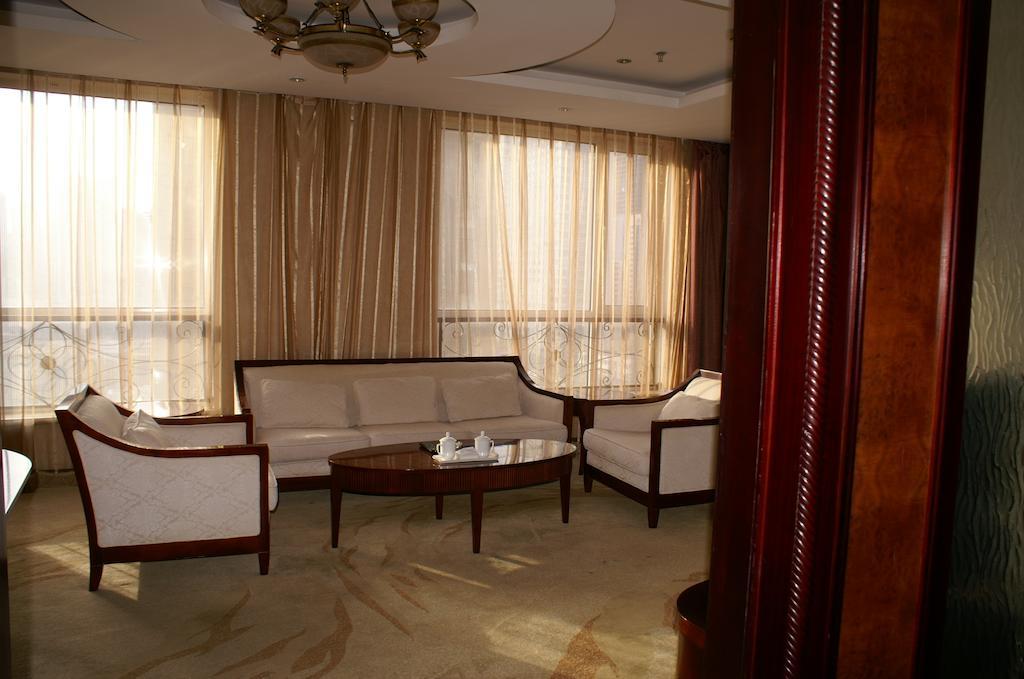 Weigela Park Hotel Далянь Номер фото