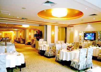 Weigela Park Hotel Далянь Экстерьер фото