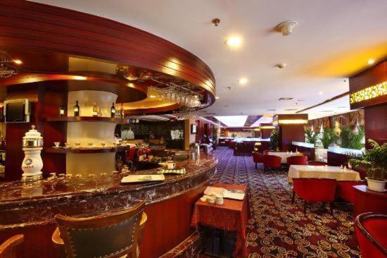 Weigela Park Hotel Далянь Ресторан фото
