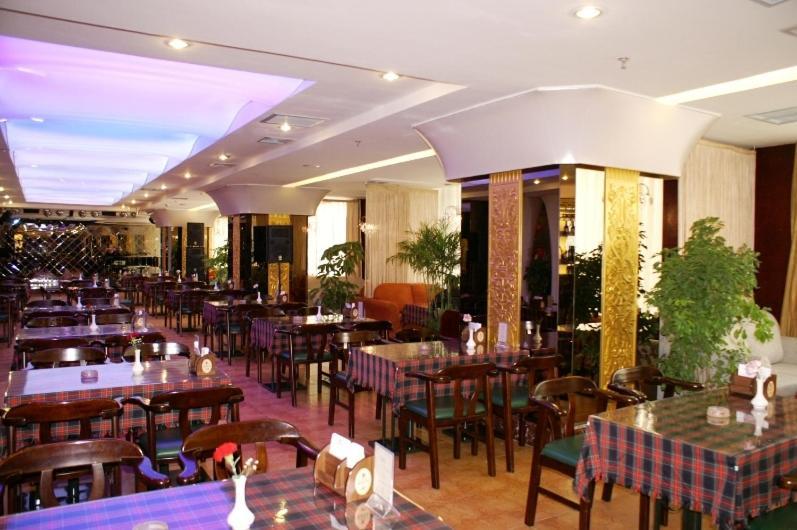 Weigela Park Hotel Далянь Экстерьер фото